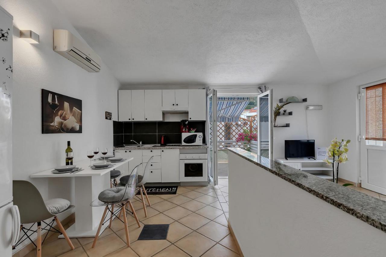 Apartmani Luna Baska Voda Exterior photo