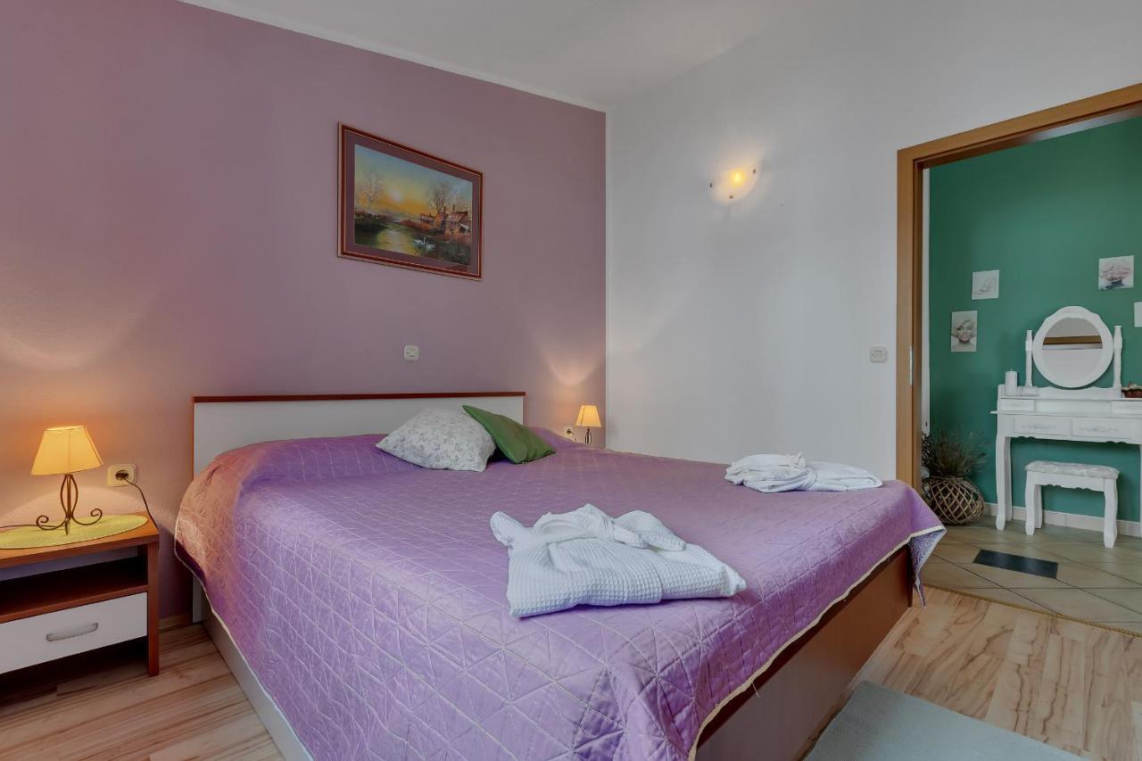 Apartmani Luna Baska Voda Exterior photo
