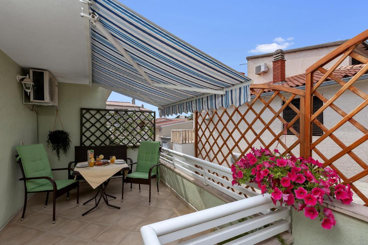 Apartmani Luna Baska Voda Exterior photo
