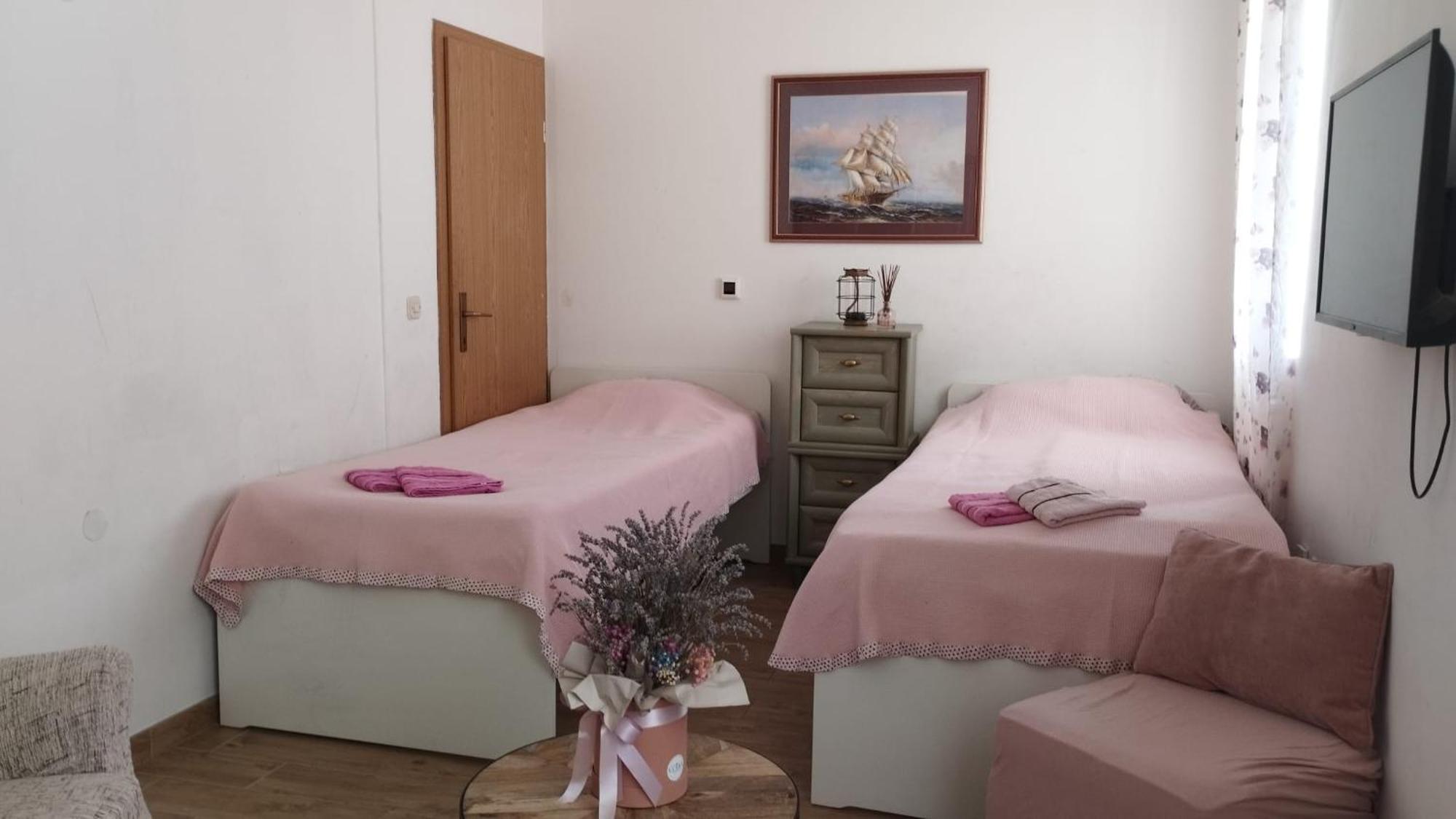 Apartmani Luna Baska Voda Exterior photo